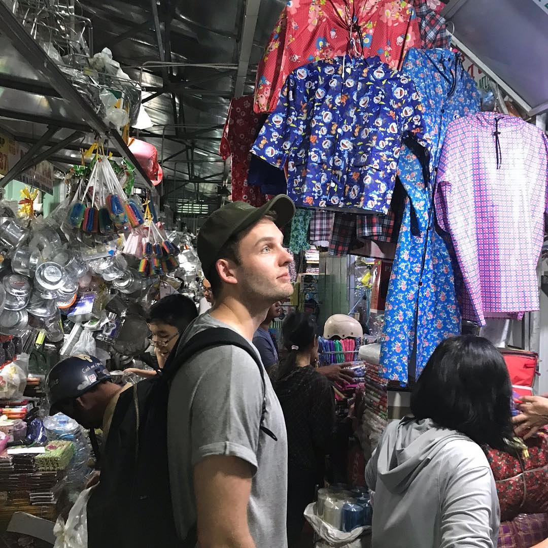 an choi cuoi tuan o 4 khu cho noi tieng sai gon anh 38