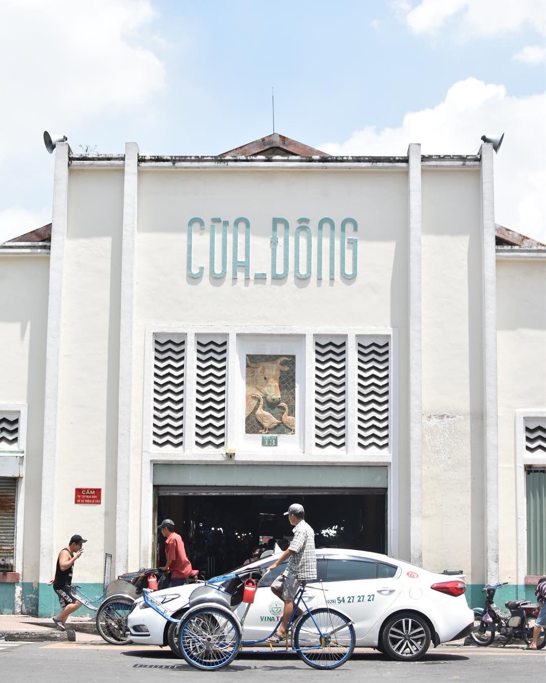 an choi cuoi tuan o 4 khu cho noi tieng sai gon anh 24