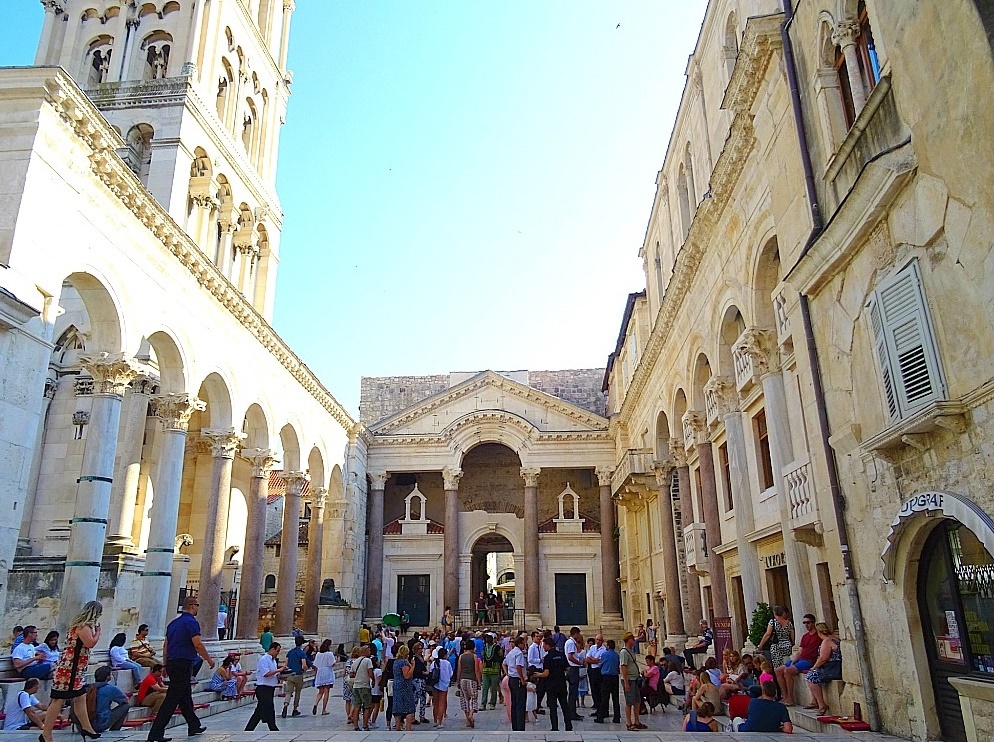 10 trai nghiem thu vi khi du lich split o croatia anh 1