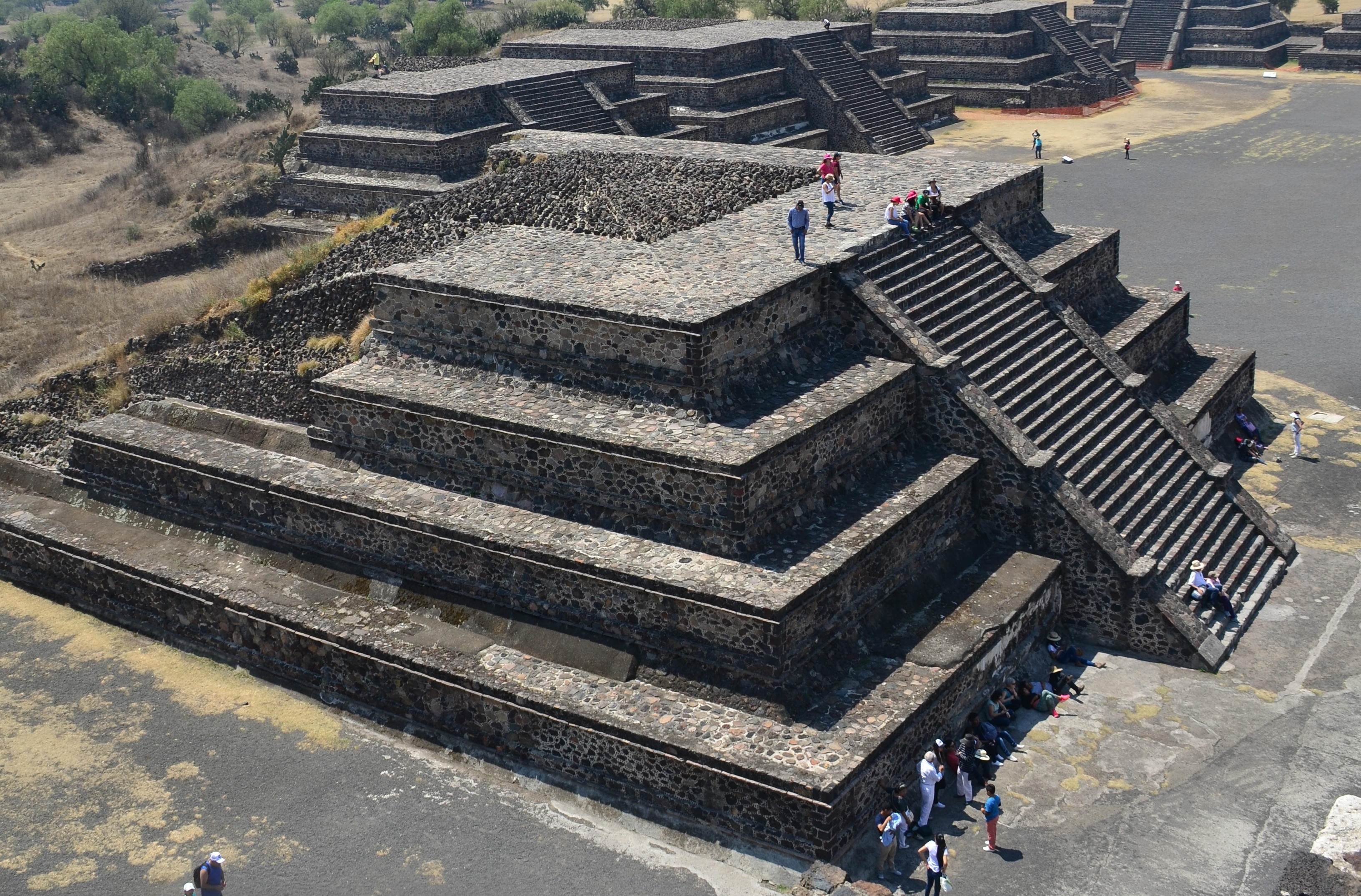 6 diem den cho thieu nhi anh 17