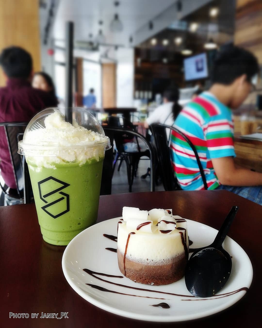 5 quán cà phê thức xuyên đêm ở sài gòn ảnh 15 5 quan ca phe thuc xuyen dem o sai gon anh 15