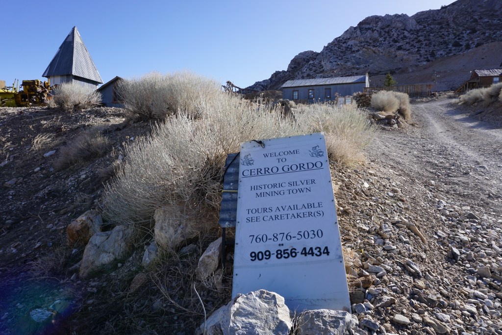 thi tran ma Cerro Gordo o California My anh 12