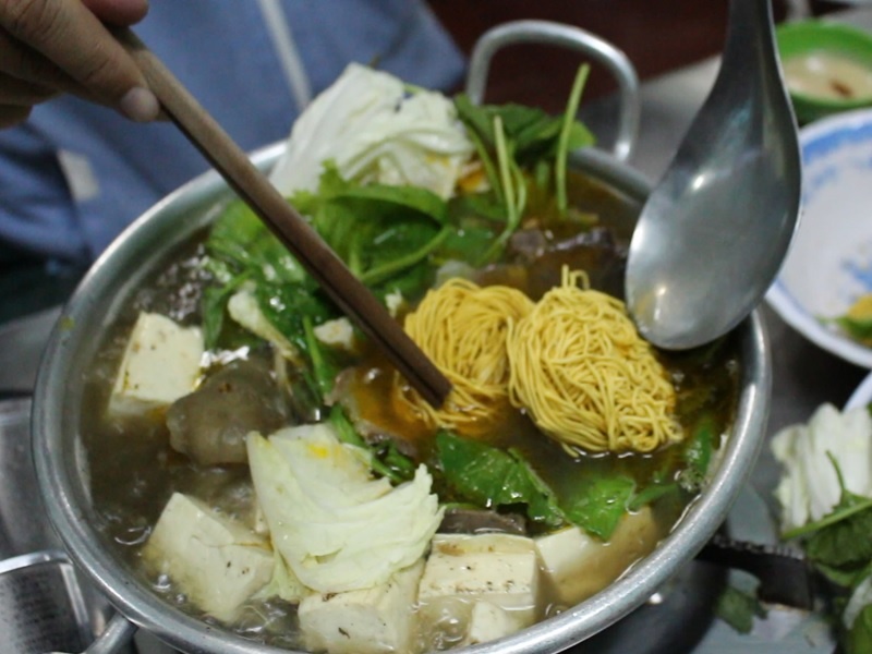 Quan lau bo hon 30 nam hut khach o Da Lat hinh anh