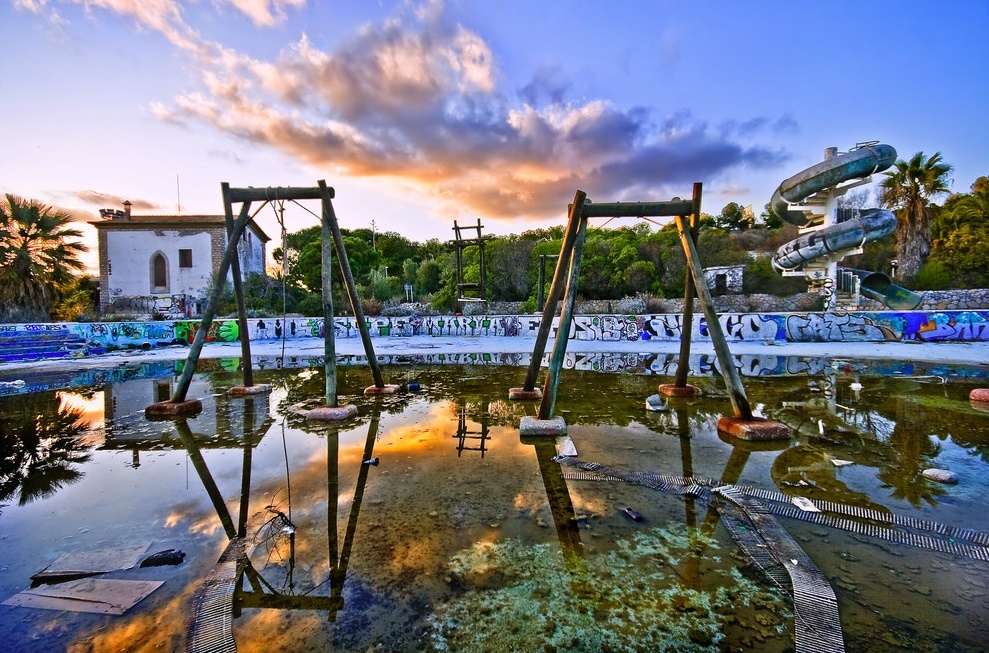 cong vien nuoc bi bo hoang tren the gioi anh 1