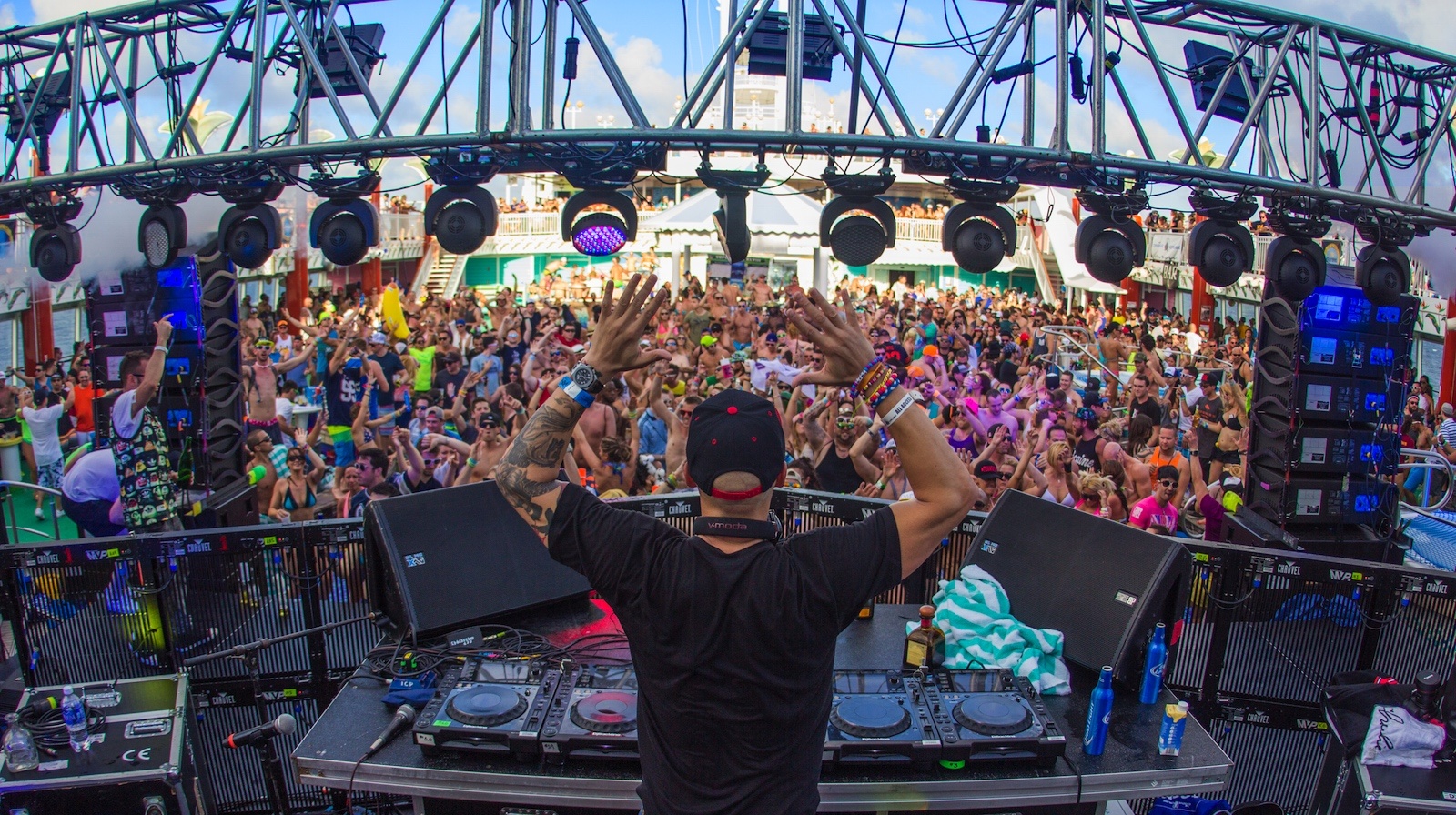 du thuyen xua va nay anh 6