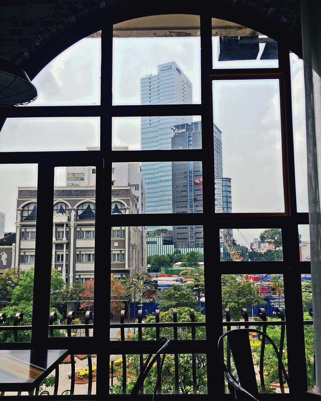 ca phe ngam sai gon tu tren cao anh 13