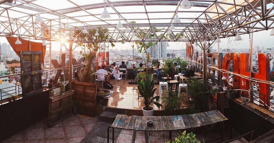 ca phe ngam sai gon tu tren cao anh 19