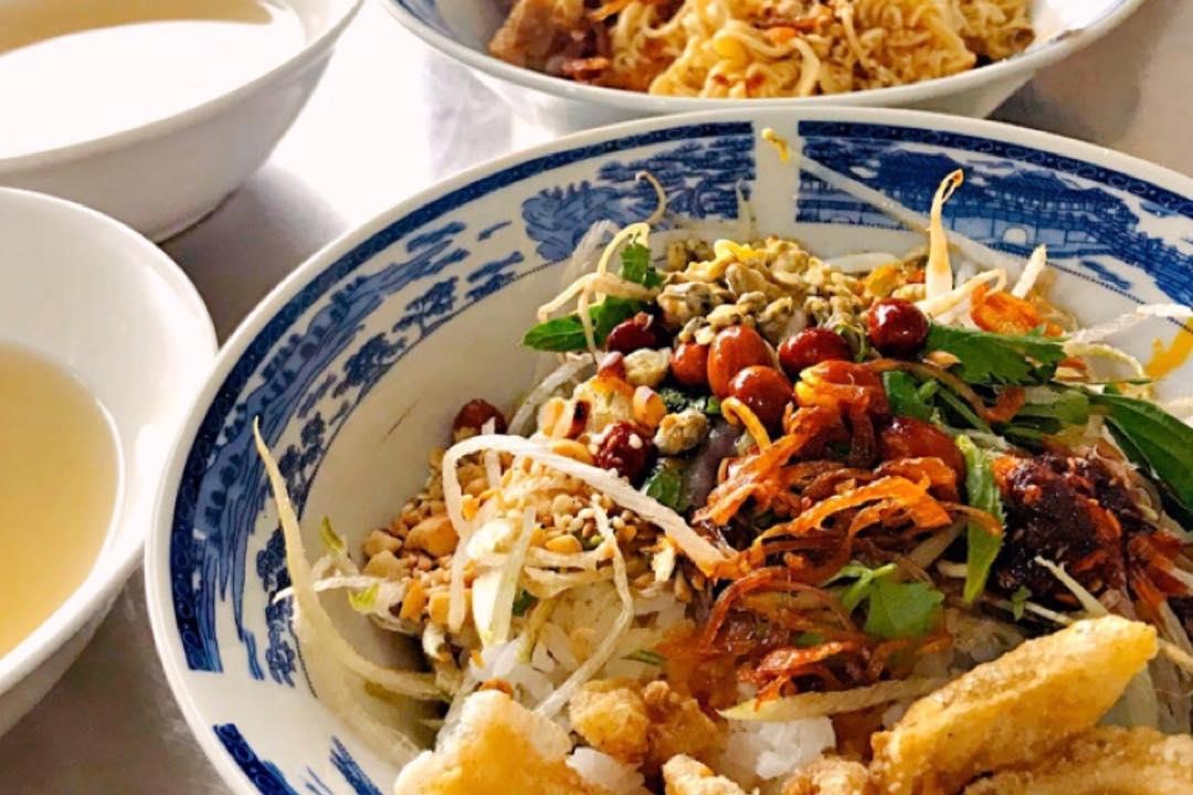 Mon Hue nao khien nguoi xu nay 'di xa nho lai them toi dut soi toc'? hinh anh