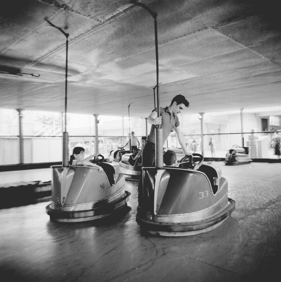 cong vien giai tri o my anh 12