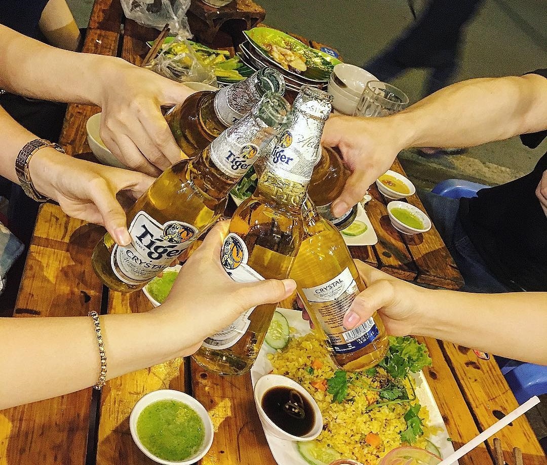 quan nhau xuyen dem anh 14