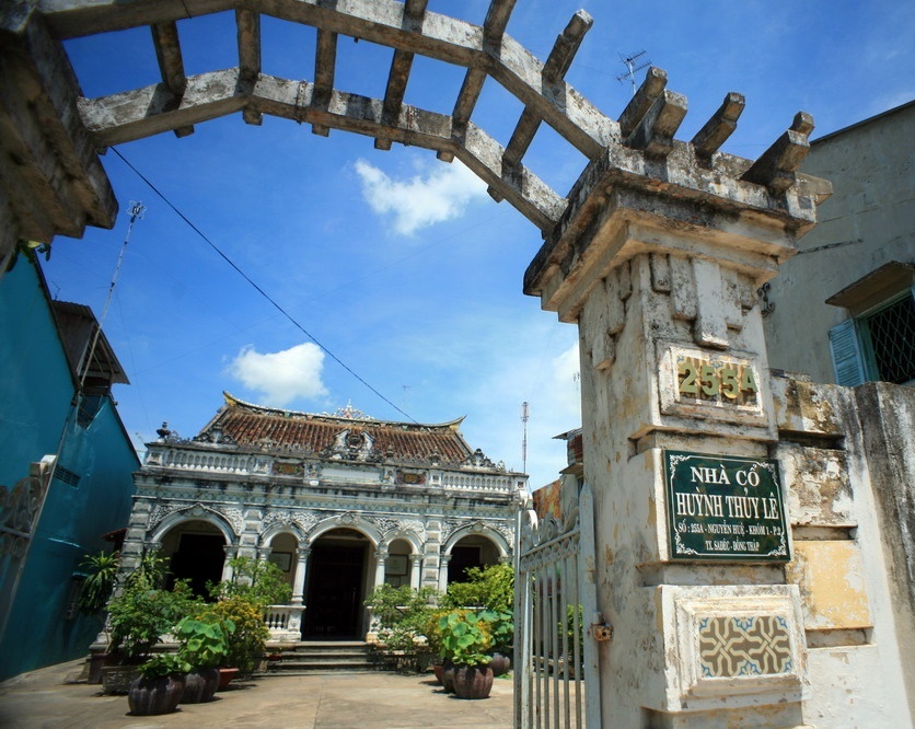 #Justgo: Nha co hon 100 tuoi noi tieng o Dong Thap hinh anh