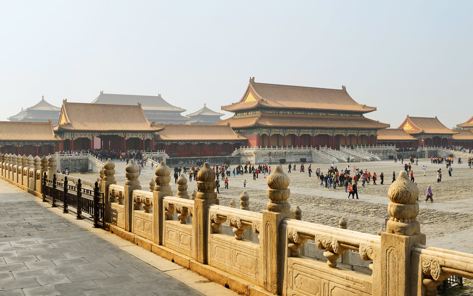 tu cam thanh trung quoc anh 2