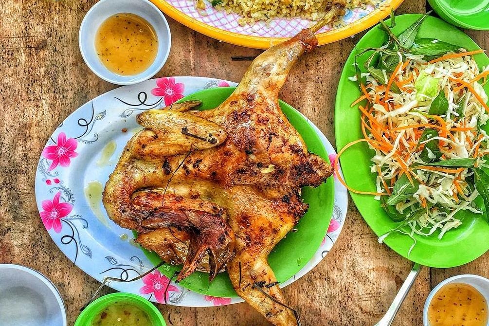 Ga dot la chuc O Thum la dac san o tinh mien Tay nao? hinh anh