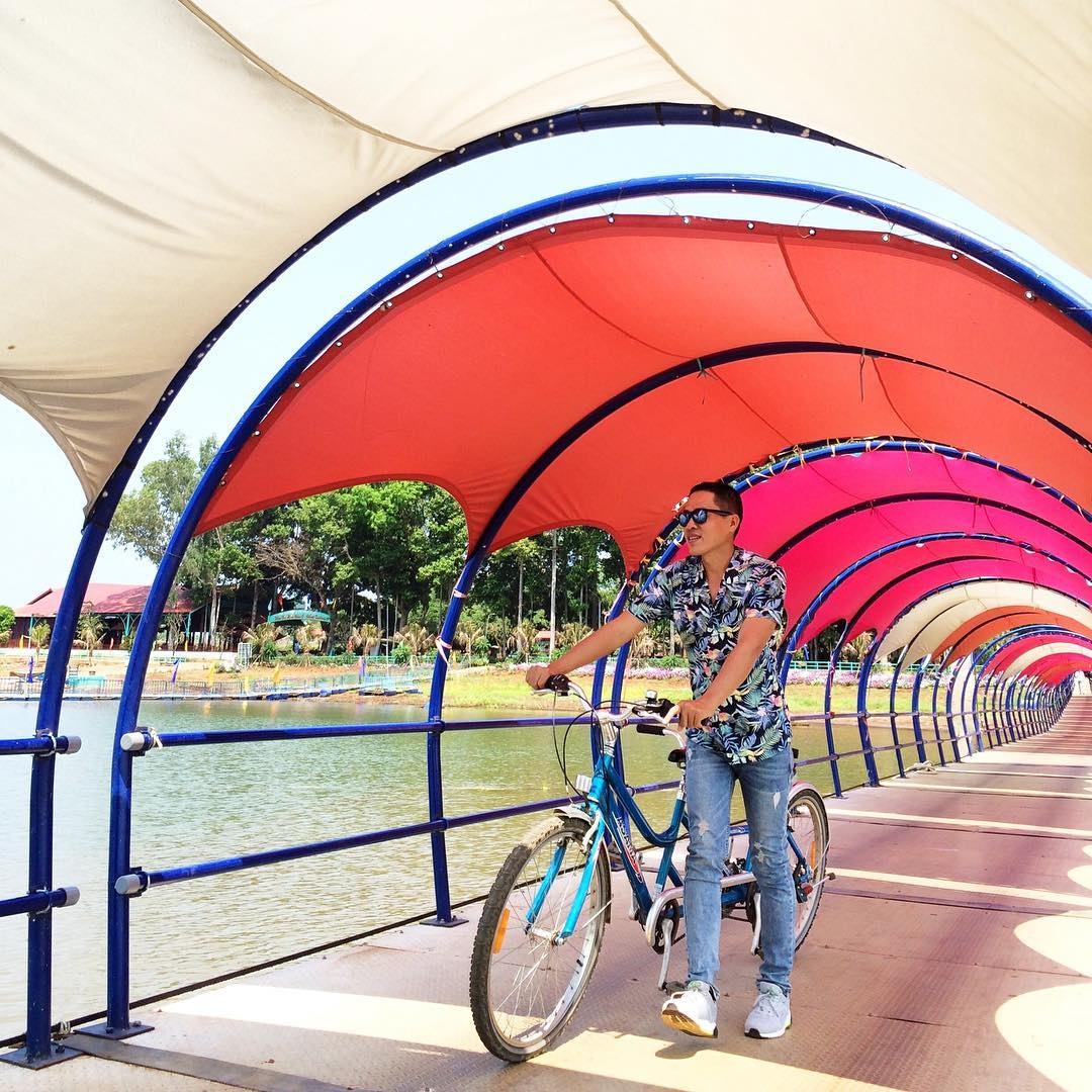 van mieu tran bien nam o dau anh 6