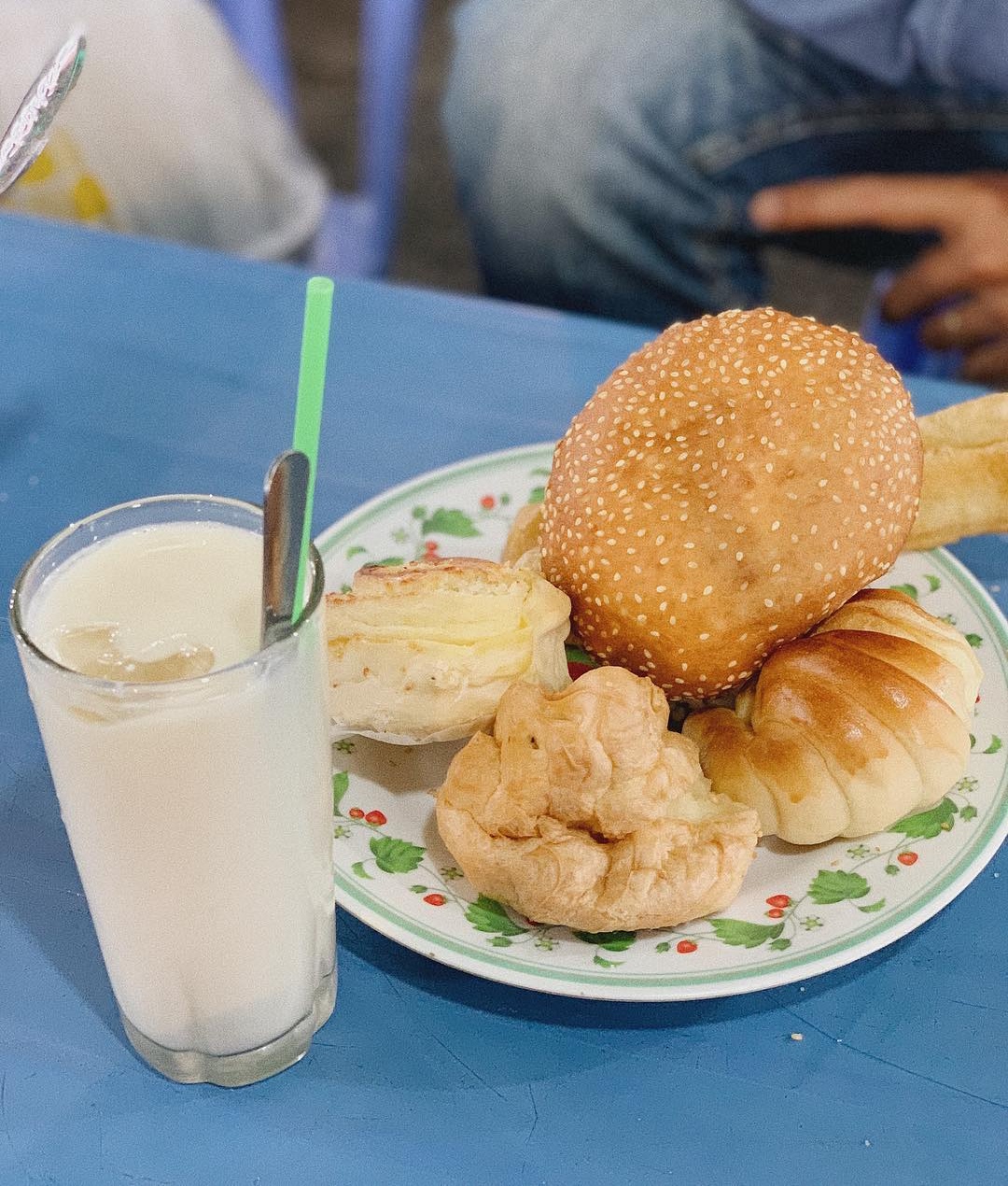 bánh mì xíu mại đà lạt ảnh 7 banh mi xiu mai da lat anh 7