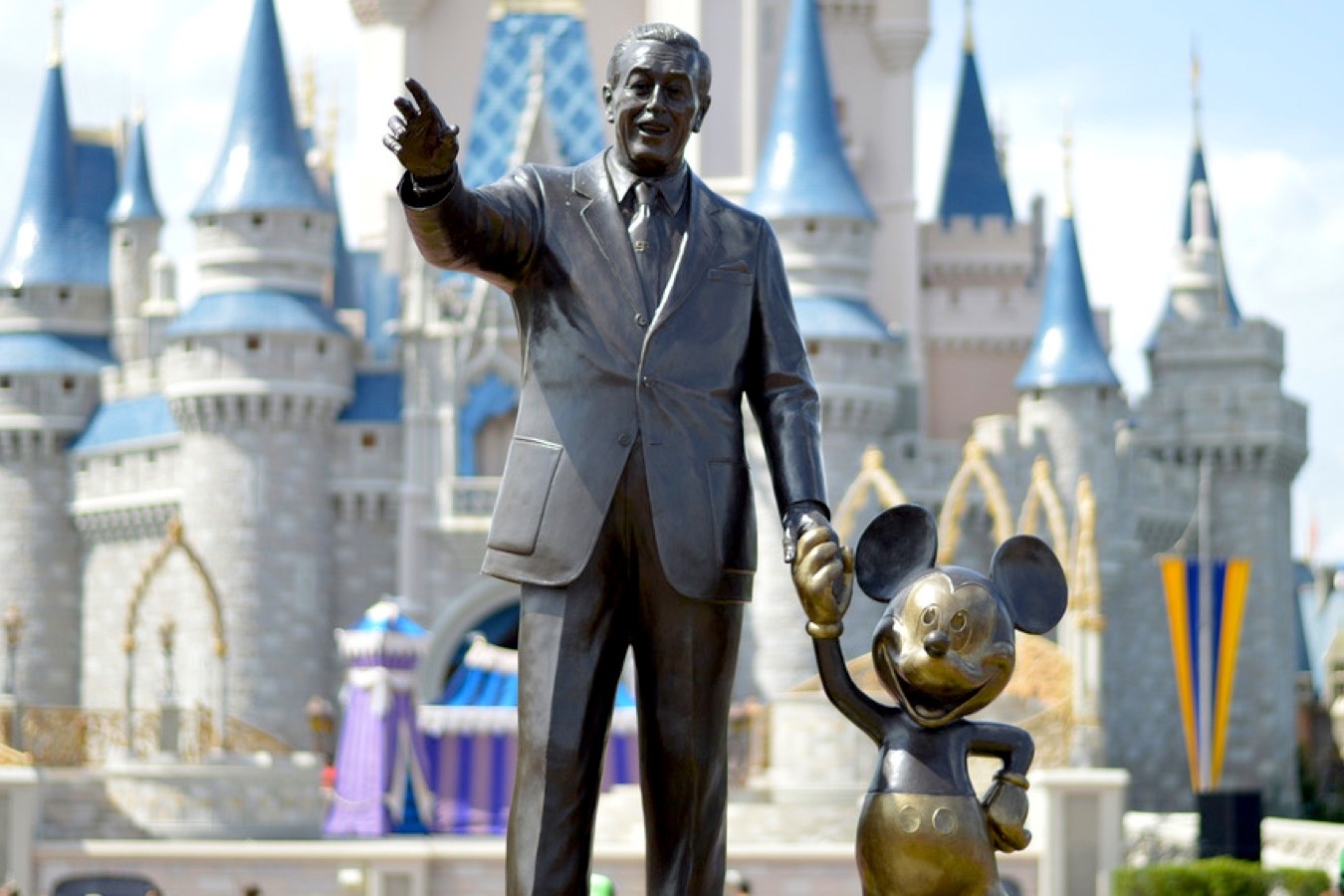 3 tuong chuot voi cau chuyen y nghia o khap the gioi hinh anh