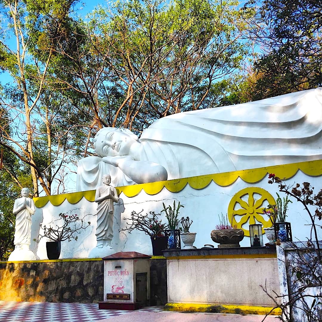 chua co tuong phat lon anh 3