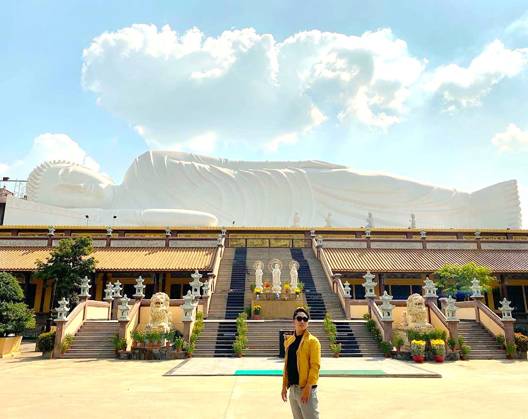 chua co tuong phat lon anh 1