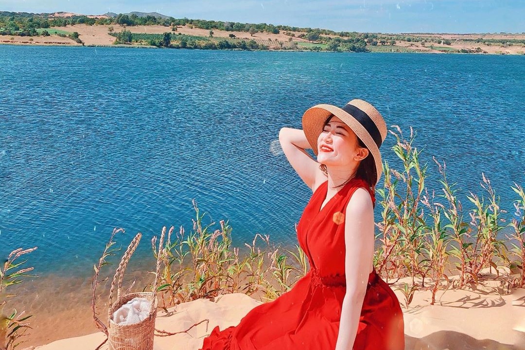 Thang canh Bau Trang nam o tinh nao? hinh anh