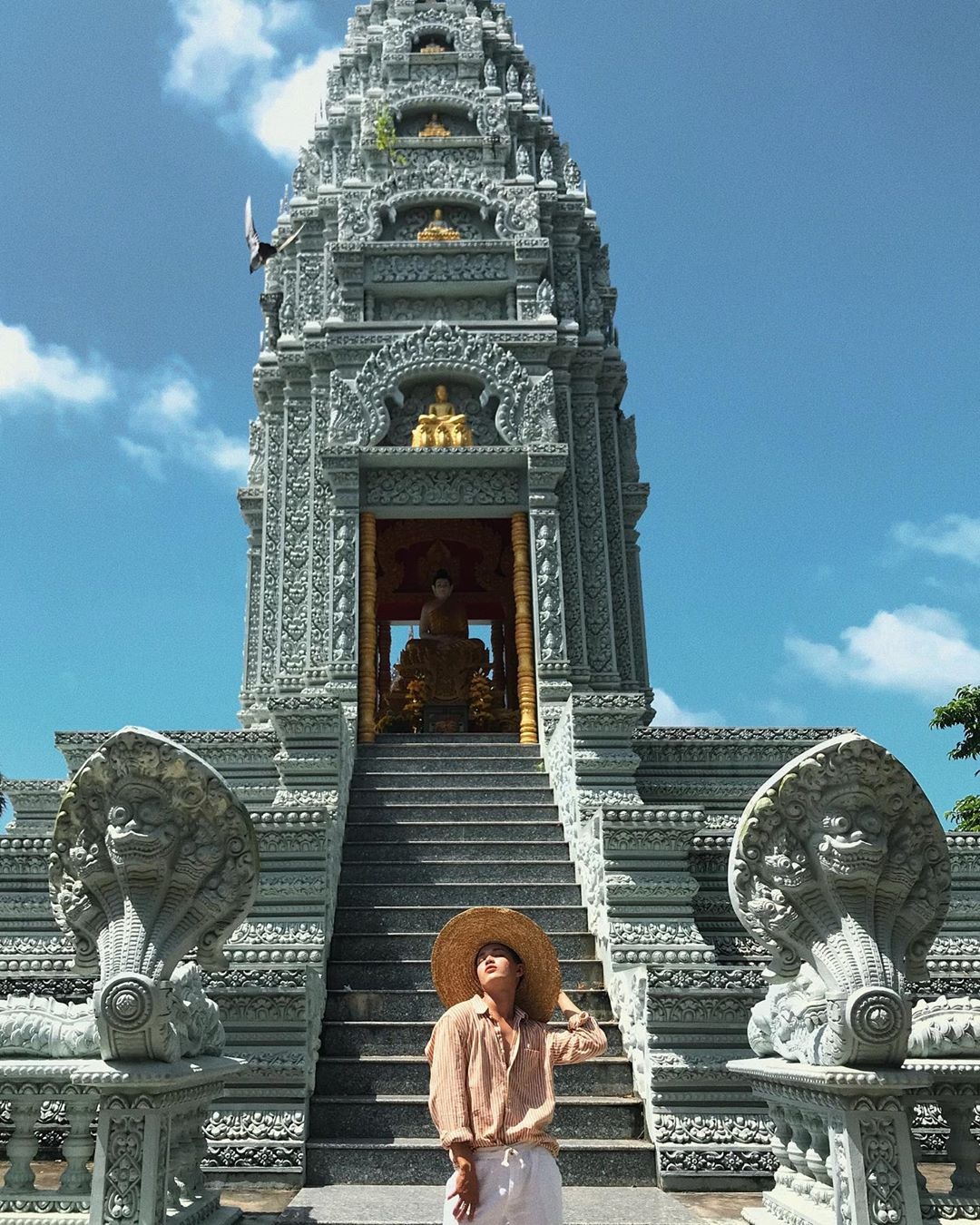 chua khmer noi tieng anh 5