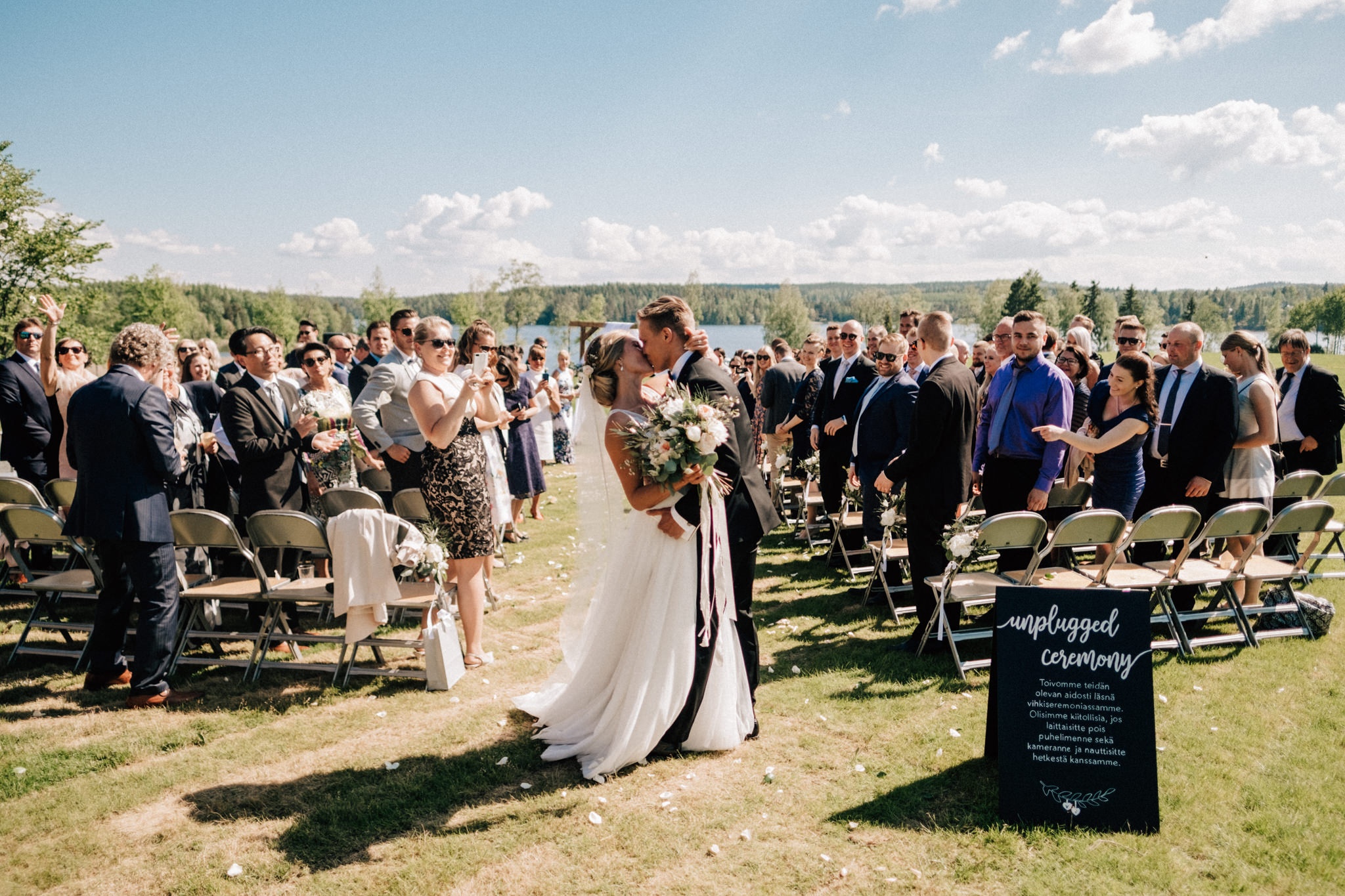 quoc gia hanh phuc nhat the gioi anh 7