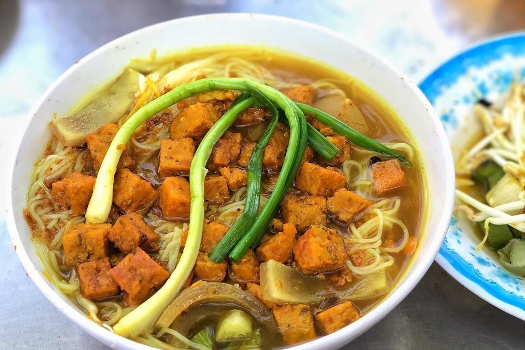 Bun xiem lo la dac san cua tinh nao? hinh anh