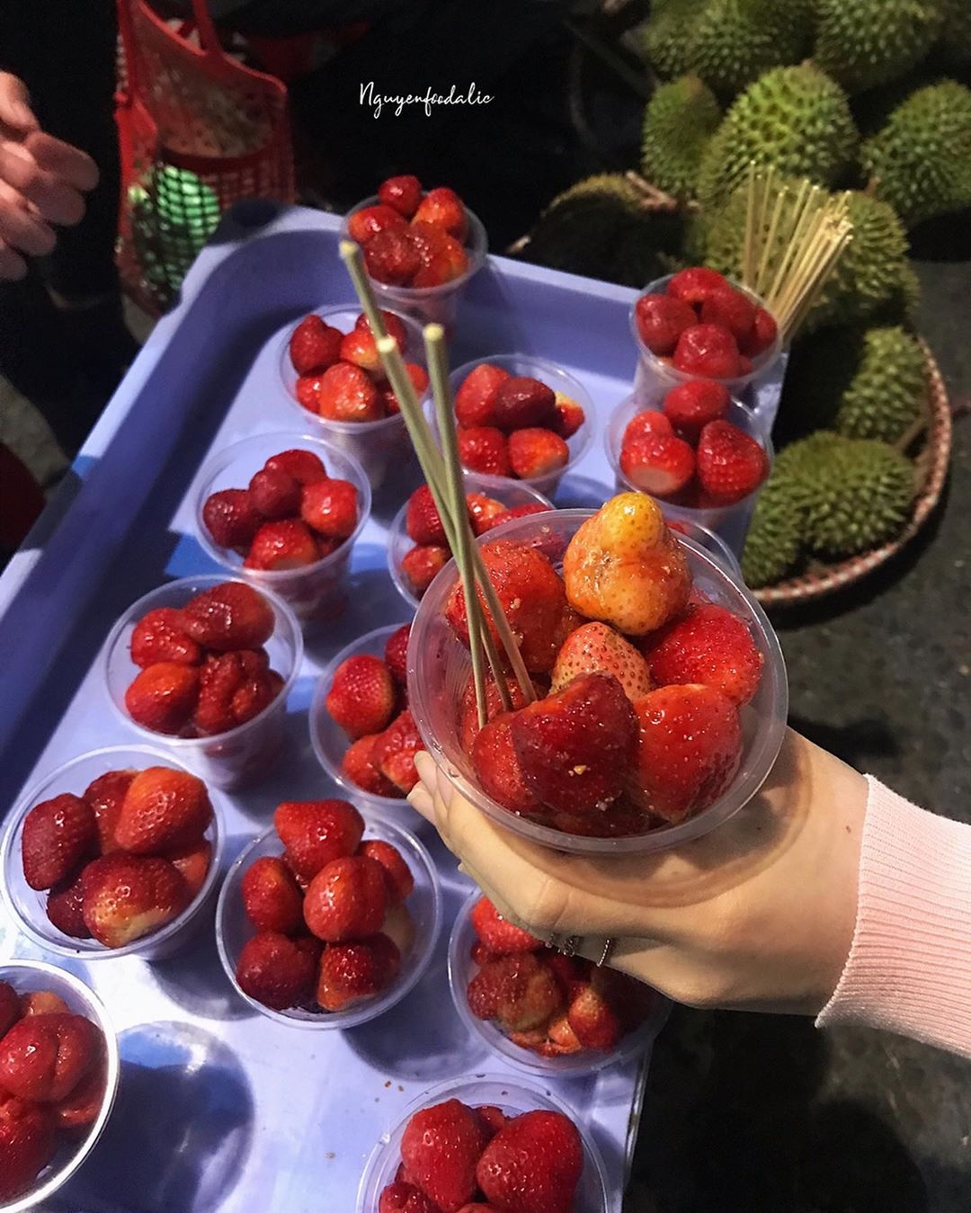 an gi o cho dem da lat anh 1