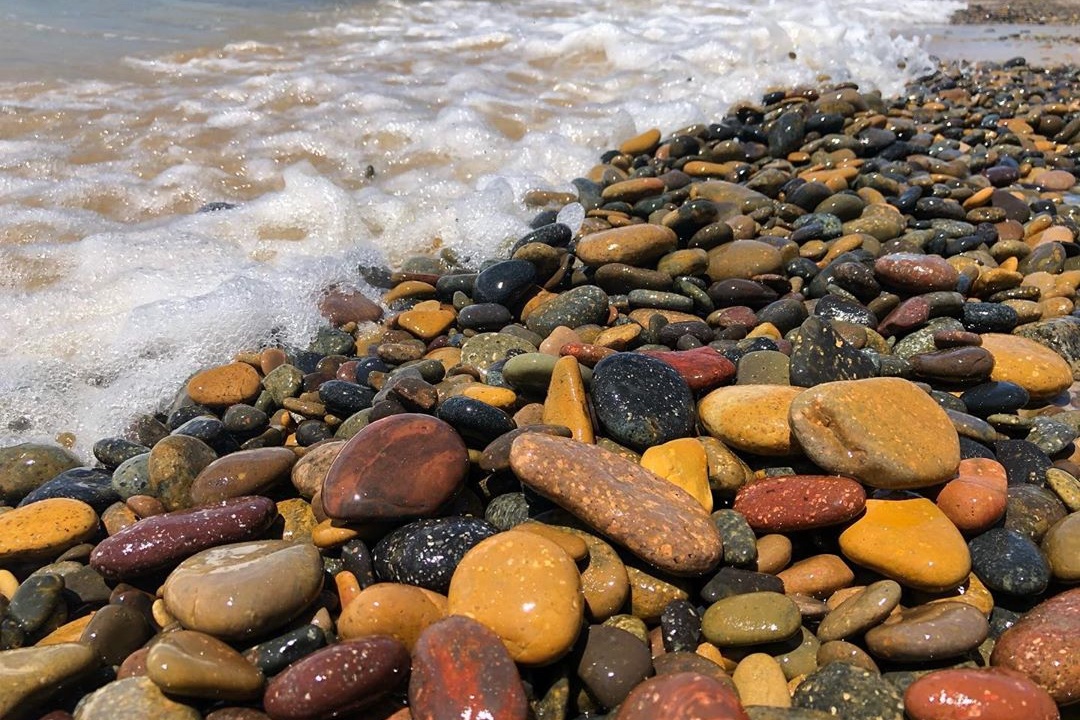 Bai da co hinh dang, mau sac nhieu nhat Viet Nam nam o dau? hinh anh