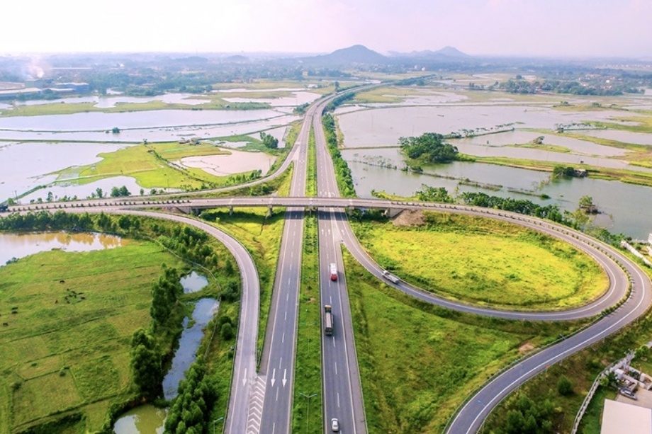 Huyen nao co nhieu thi tran nhat Viet Nam? hinh anh