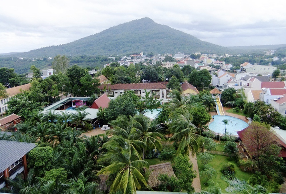 thi xa it don vi hanh chinh nhat anh 6