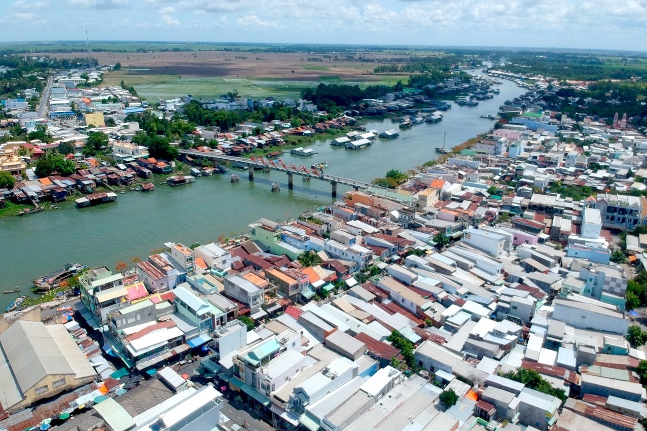 Tinh dau tien o mien Tay co 3 thanh pho hinh anh