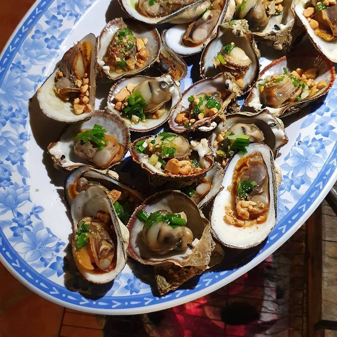 gà hấp tỏi hòn sơn ảnh 2 ga hap toi hon son anh 2