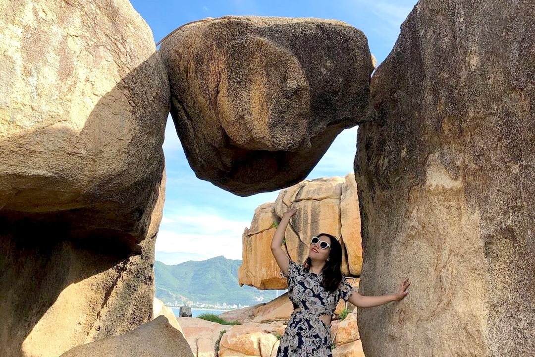 Noi nao o Nha Trang co tang da chenh venh thu hut khach? hinh anh