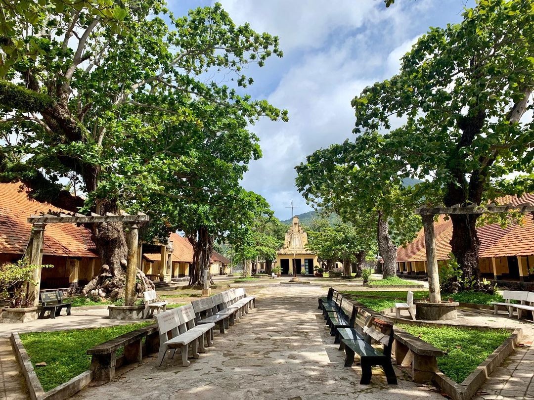 du lich con dao anh 4