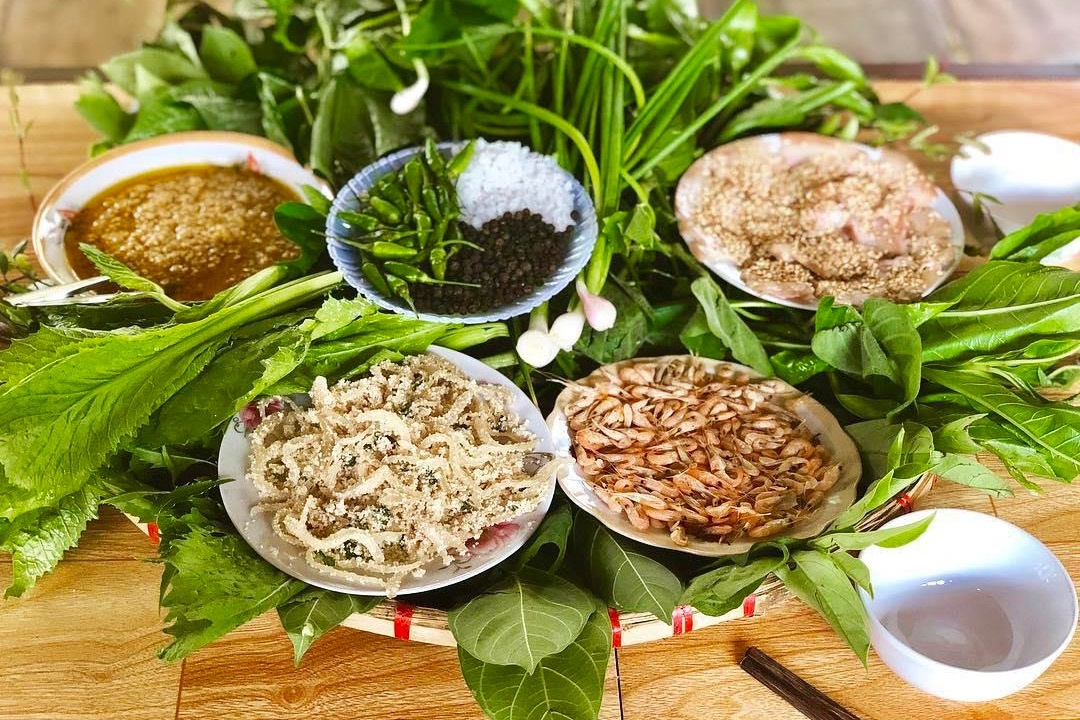 Nhung dac san co nhieu loai la rung, rau xanh o Viet Nam hinh anh