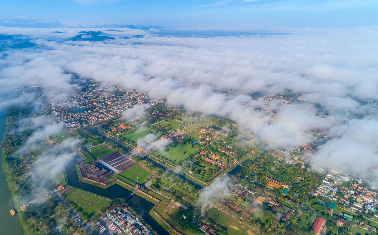 tp hue mo rong anh 1