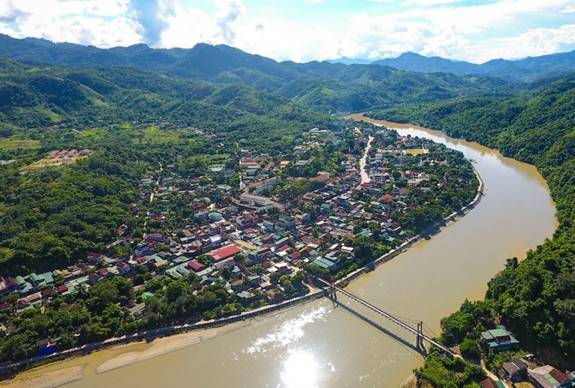Huyen nao co dien tich lon nhat Viet Nam? hinh anh