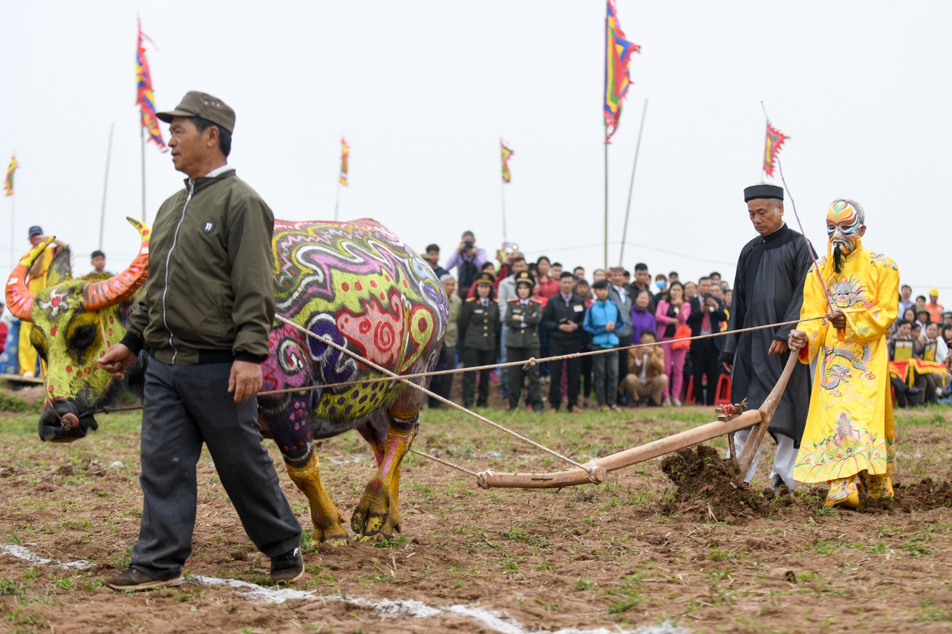 cua lo nghe an anh 2