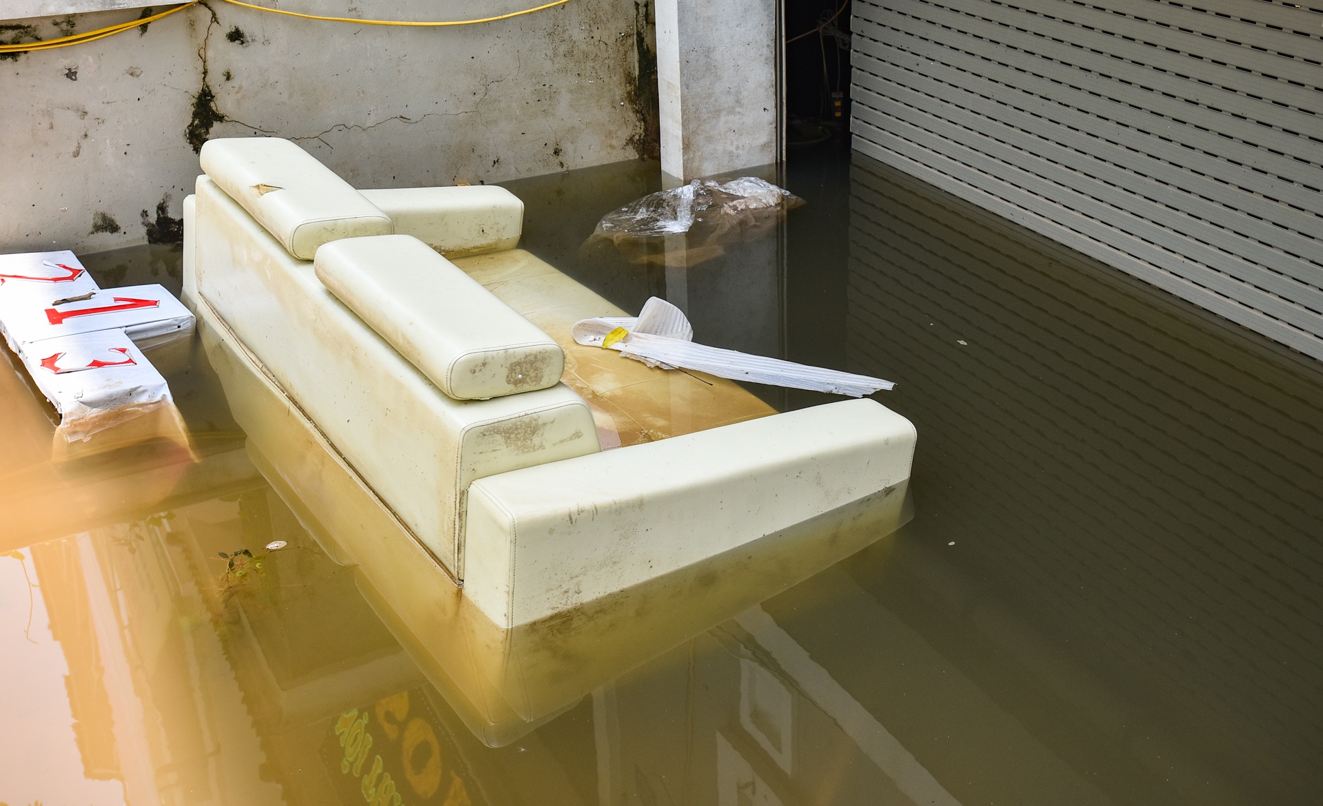 Ngap nuoc Dai Lo Thang Long anh 9