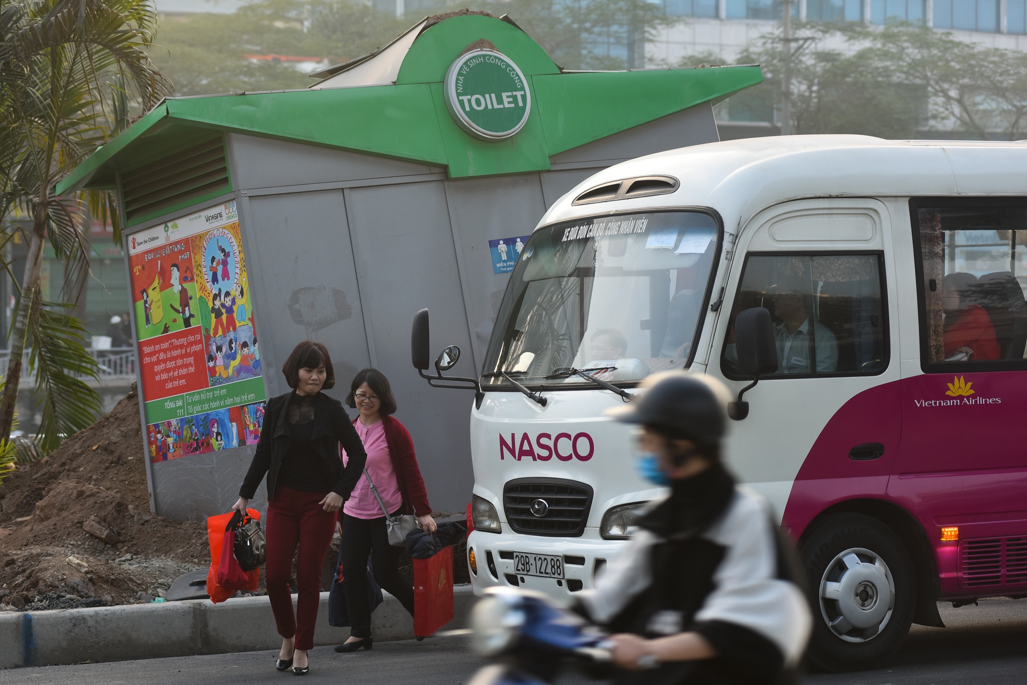 duong Lang ngon ngang nhung ngay sat Tet anh 9