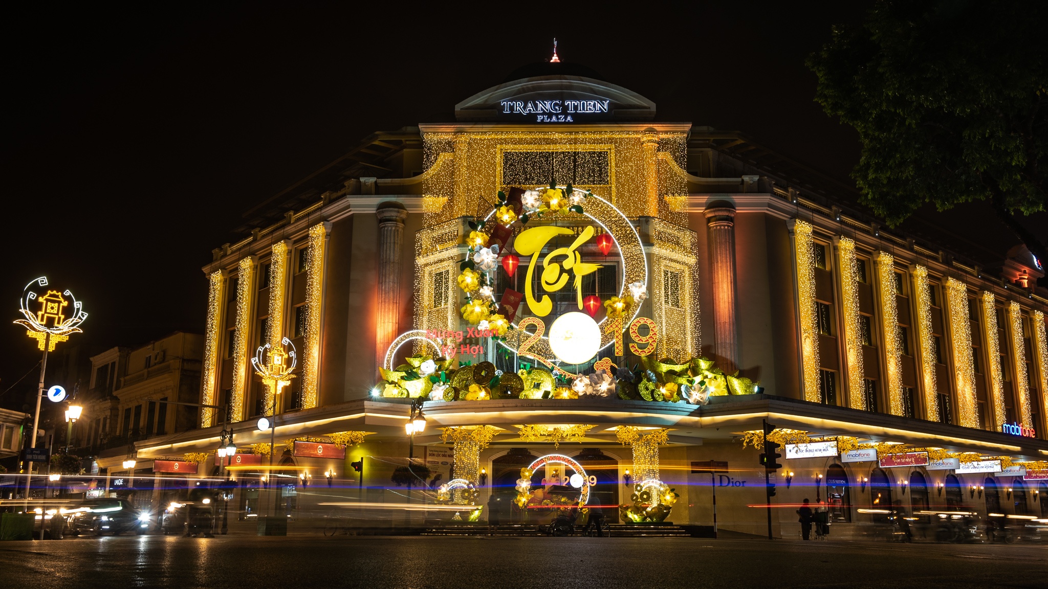 Duong pho Ha Noi anh 1