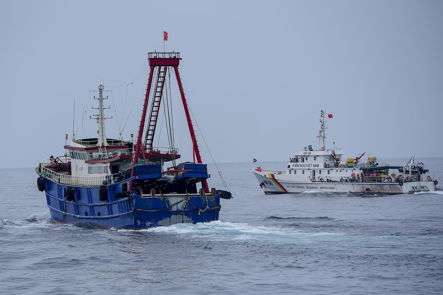 trien lam anh dau an cua clb phong vien anh anh 3