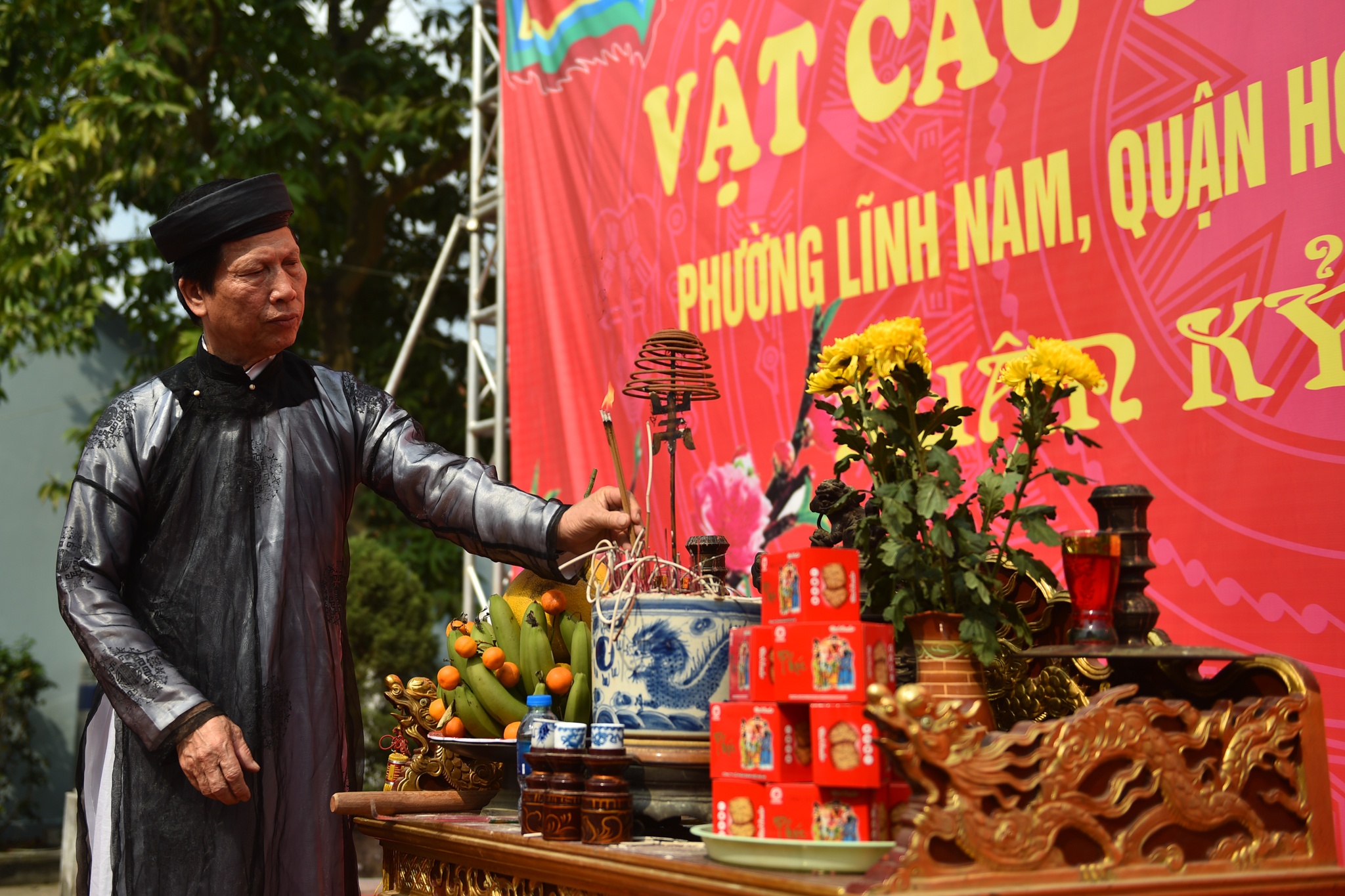 Vật cầu Thúy Lĩnh ảnh 1 Vat cau Thuy Linh anh 1