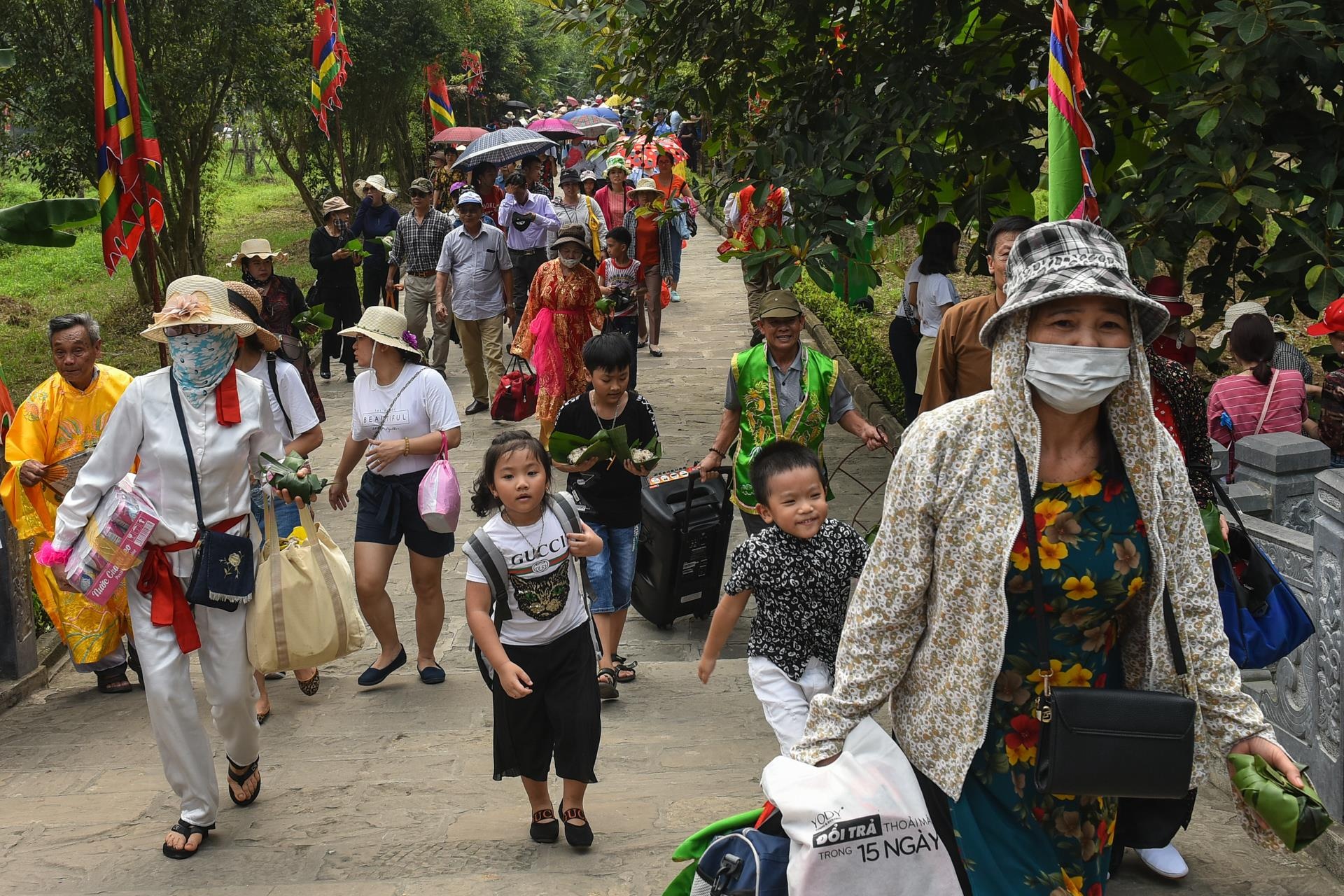 Lễ hội Tràng An 2019 ảnh 9 Le hoi Trang An 2019 anh 9