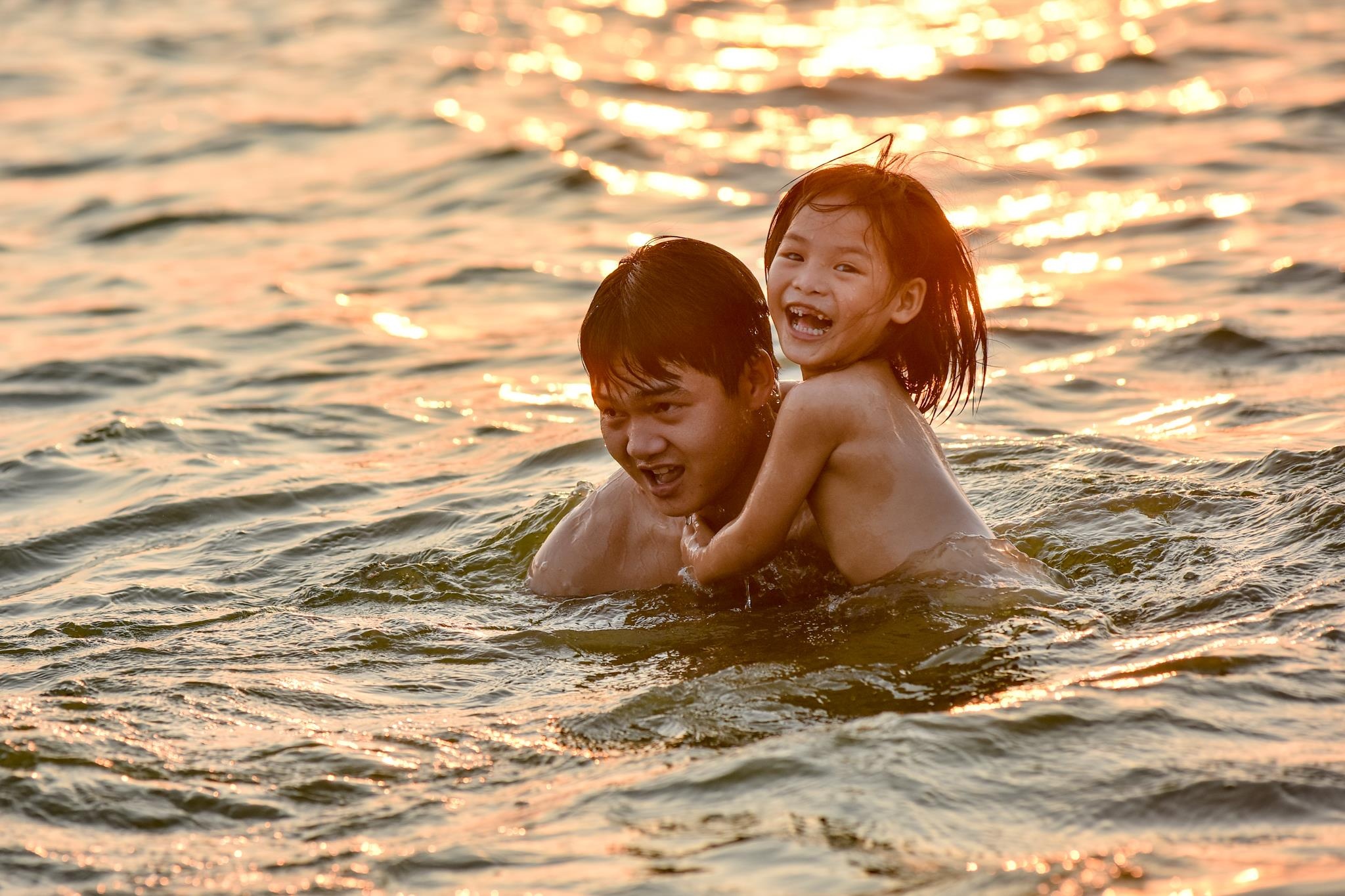 Bai tam ho Tay anh 12