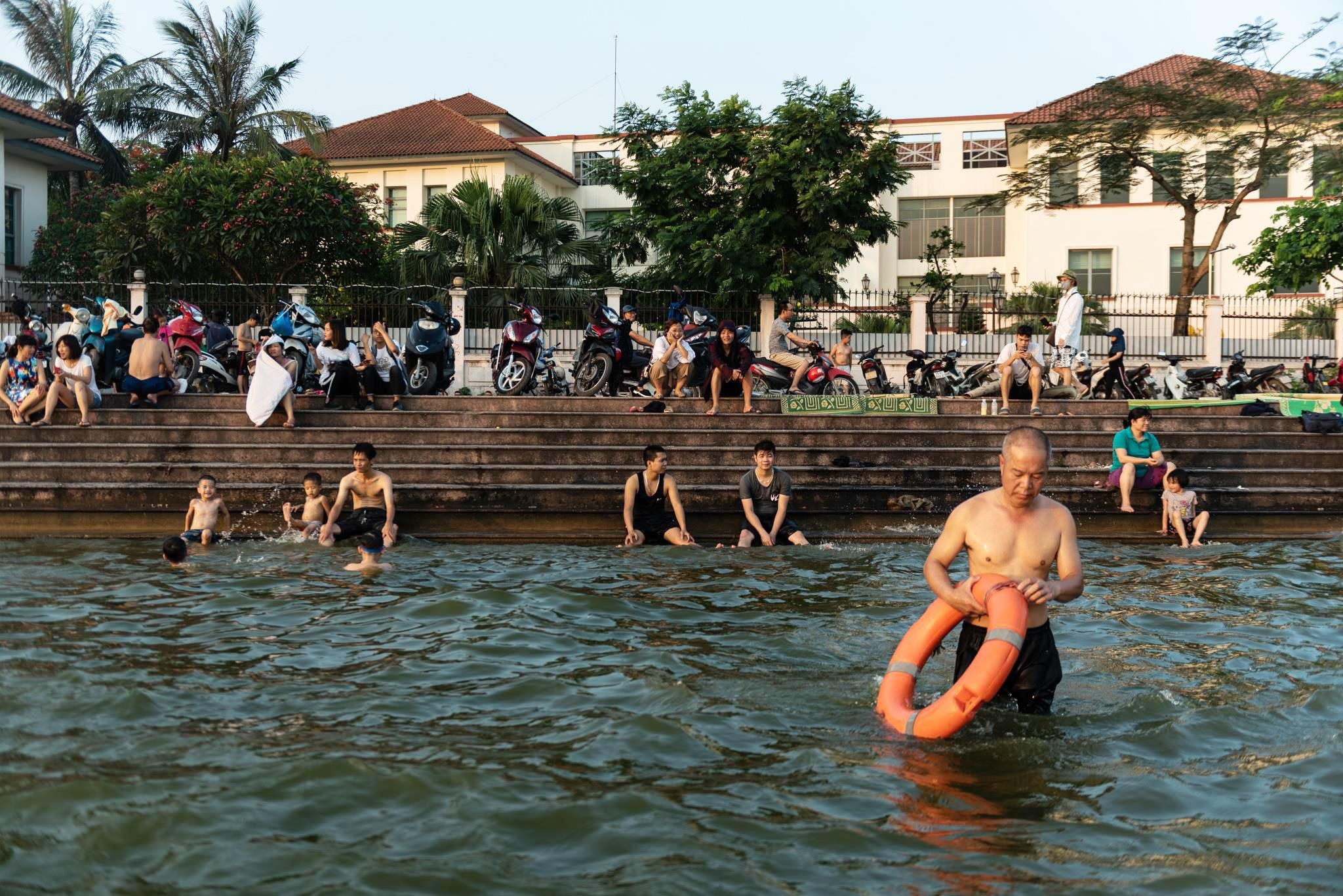 Bai tam ho Tay anh 2