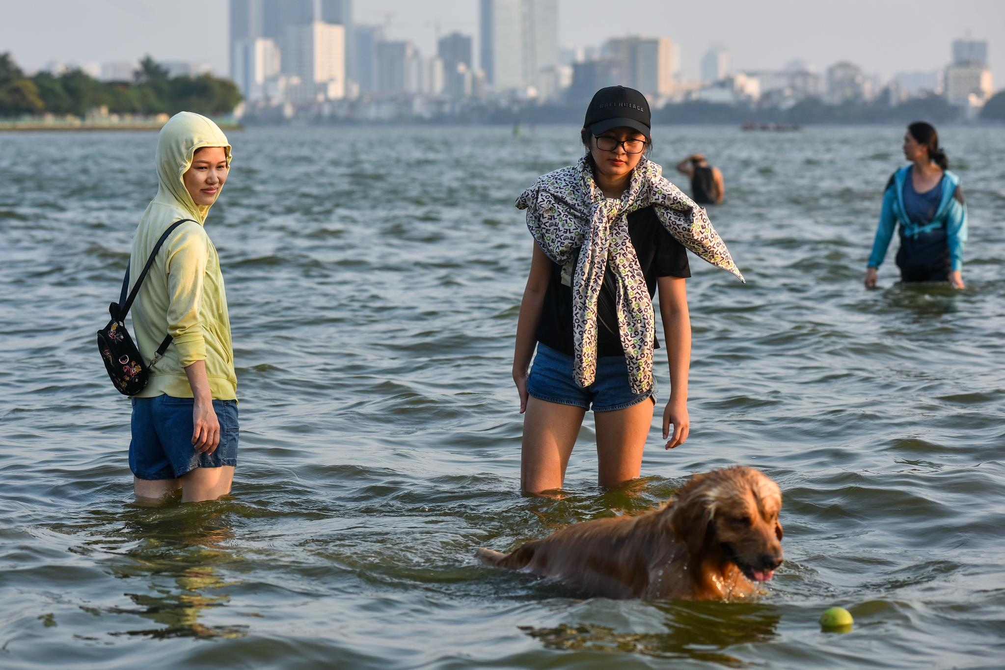 Bai tam ho Tay anh 7