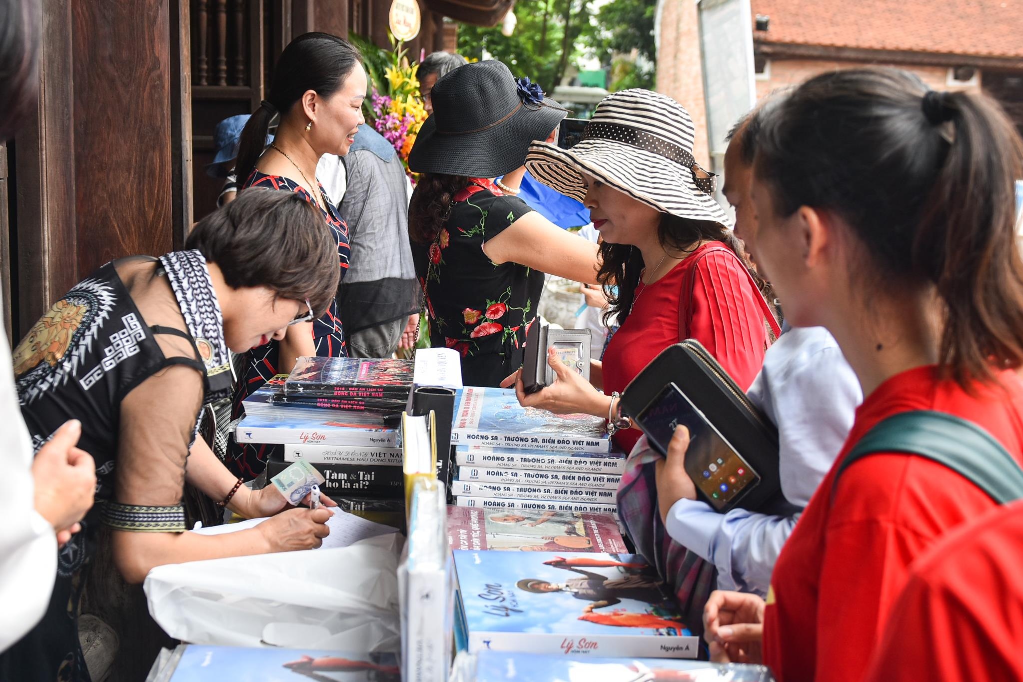 Sach anh Ly Son hom nay anh 11