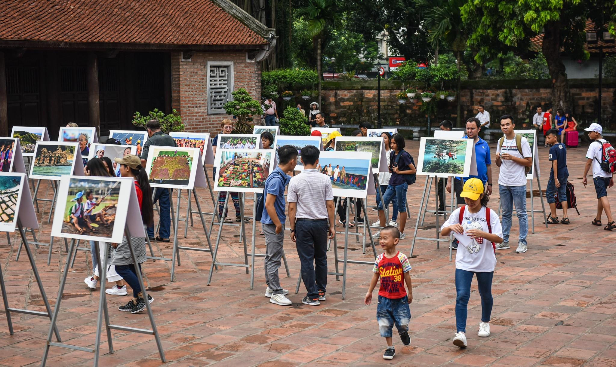 Sach anh Ly Son hom nay anh 1