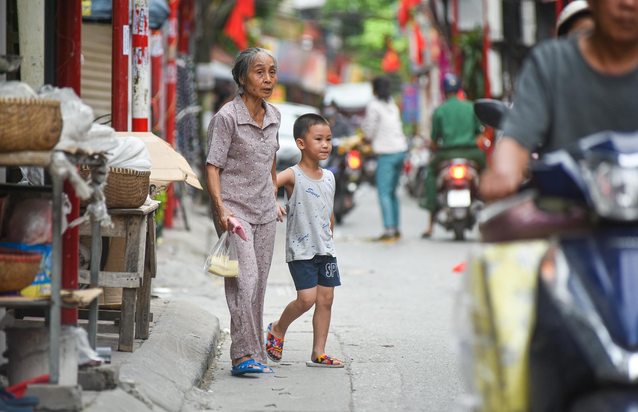 Tuyen duong van minh do thi Dinh Thon anh 10